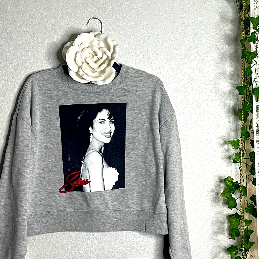 Selena Sweatshirt